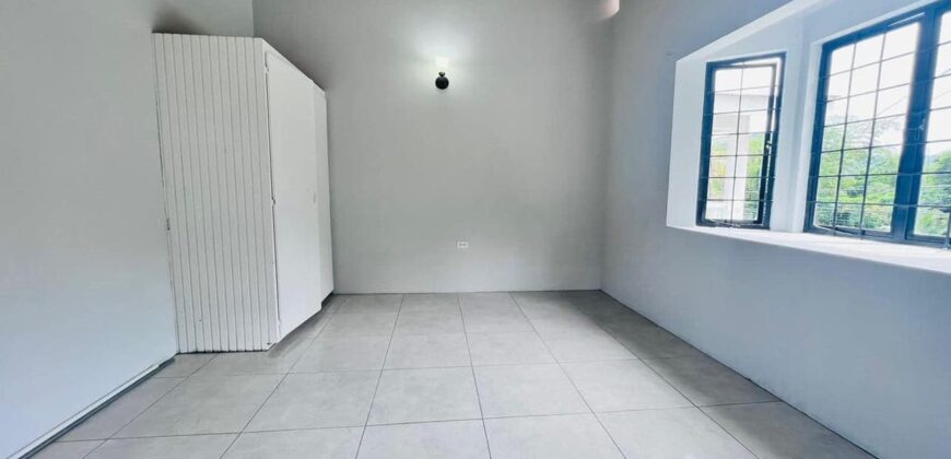 Income Property Apartment Building for Sale! $2,550,000