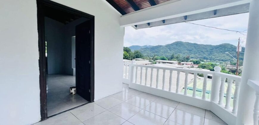 Income Property Apartment Building for Sale! $2,550,000