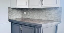 Income Property Apartment Building for Sale! $2,550,000