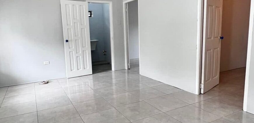 Income Property Apartment Building for Sale! $2,550,000
