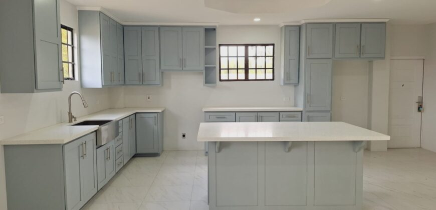 Timberland Park 5 Bedroom Property $3,300,000