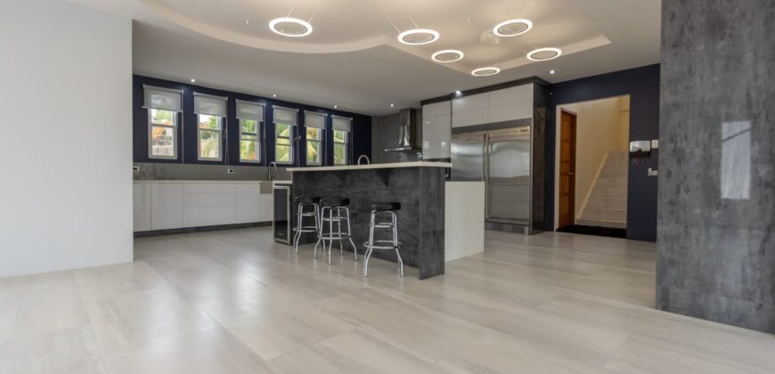 6 Bedroom 5 Bathroom Sumadh Gardens Property $9,600,000Mil
