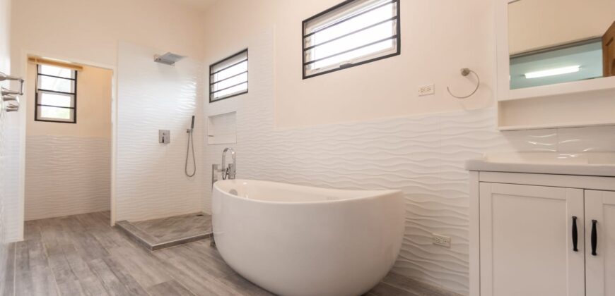 6 Bedroom 5 Bathroom Sumadh Gardens Property $9,600,000Mil