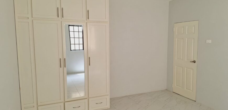 Timberland Park 5 Bedroom Property $3,300,000