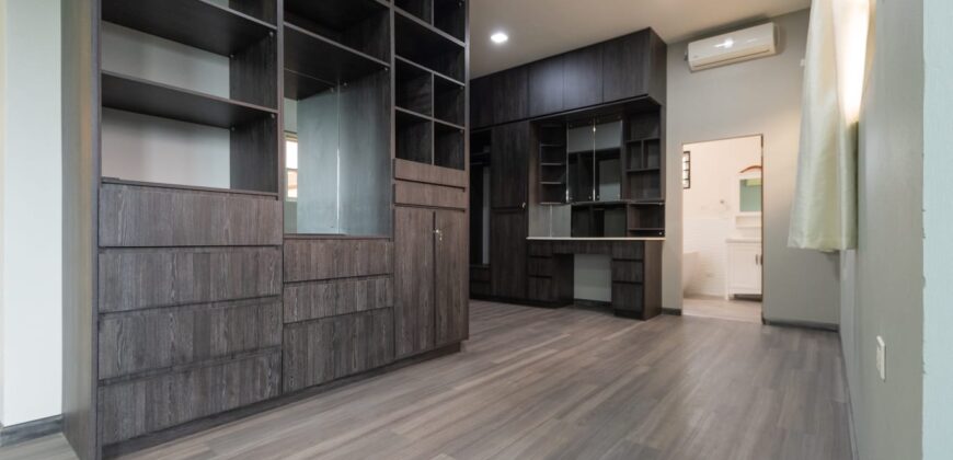 6 Bedroom 5 Bathroom Sumadh Gardens Property $9,600,000Mil