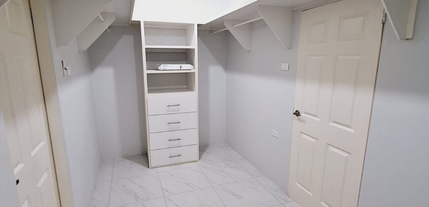 Timberland Park 5 Bedroom Property $3,300,000