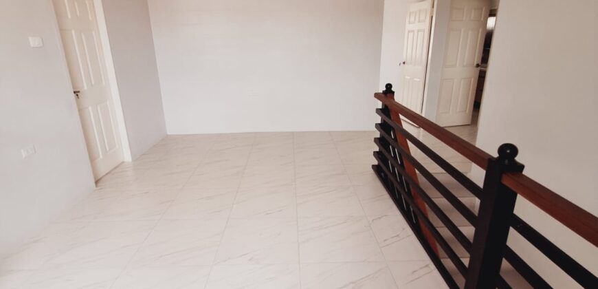 Timberland Park 5 Bedroom Property $3,300,000